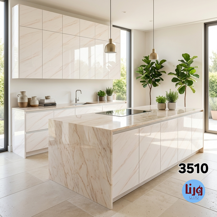 دکوراسیون آشپزخانه مدرن با برچسب کابینت سفید طرح سنگ هایگلاس رگه کرم کد 3510