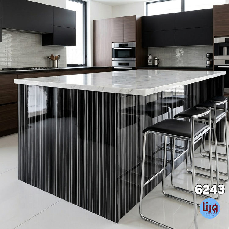 اجرای برچسب های گلس طرح باران مشکی کد 6243 روی جزیره آشپزخانه