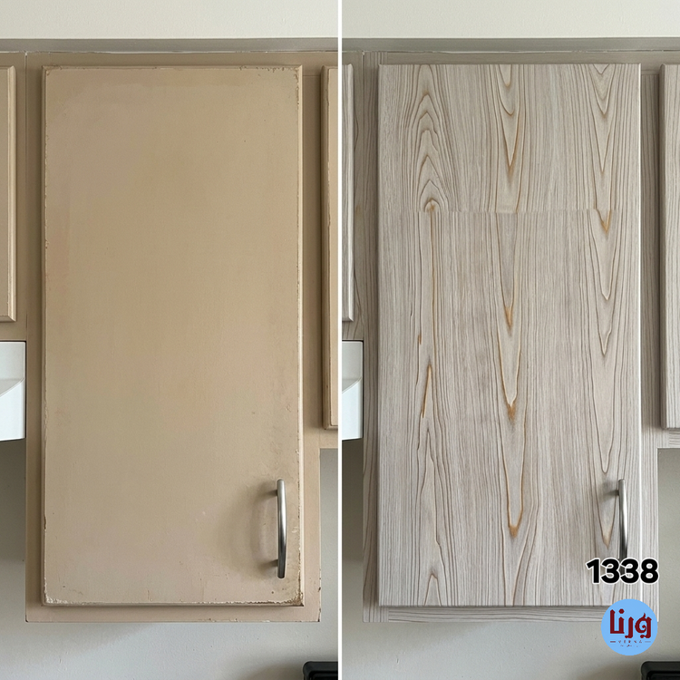 تصویر قبل و بعد نوسازی درب کابینت قدیمی با برچسب طرح چوب کرم طوسی 1338