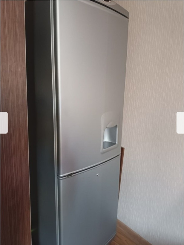 برچسب کابینت و دکوراتیو طرح سیلور مات کد ۲۰۷۶ عرض ۶۰ سانتیمتر
